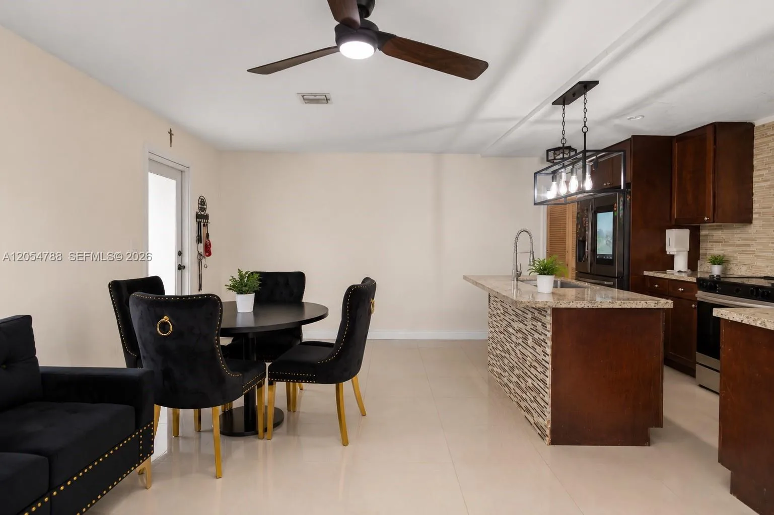 736 NW 8th, Florida City, FL 33034 photo 3