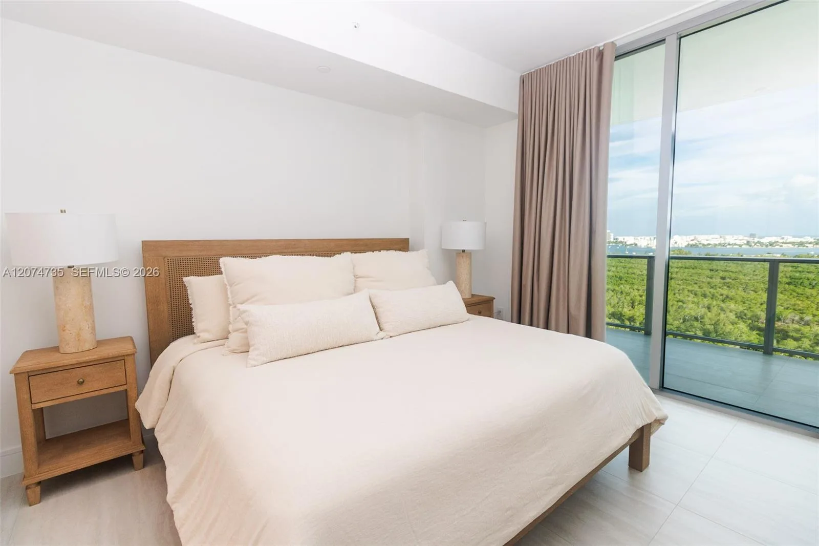 2411 Laguna Circle # 1704, North Miami, FL 33181 photo 12