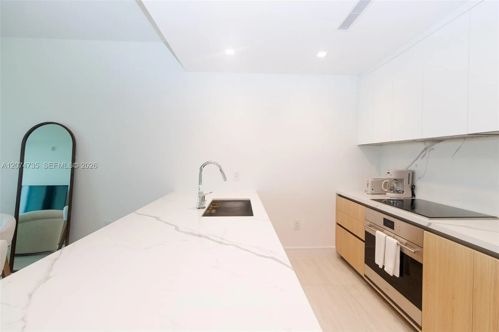 2411 Laguna Circle # 1704, North Miami, FL 33181 photo 6