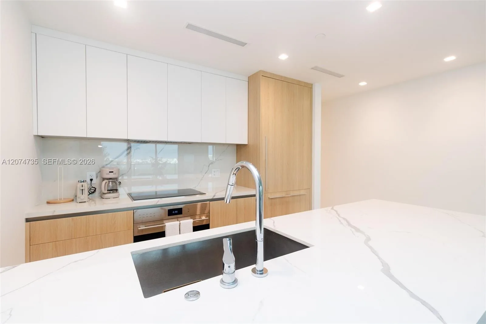 2411 Laguna Circle # 1704, North Miami, FL 33181 photo 8