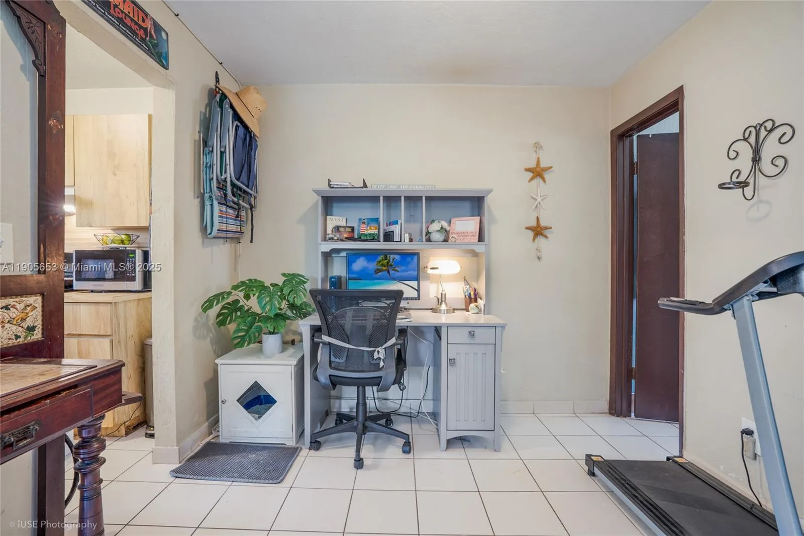 1734 N 16th Ct, Hollywood, FL 33020 photo 11