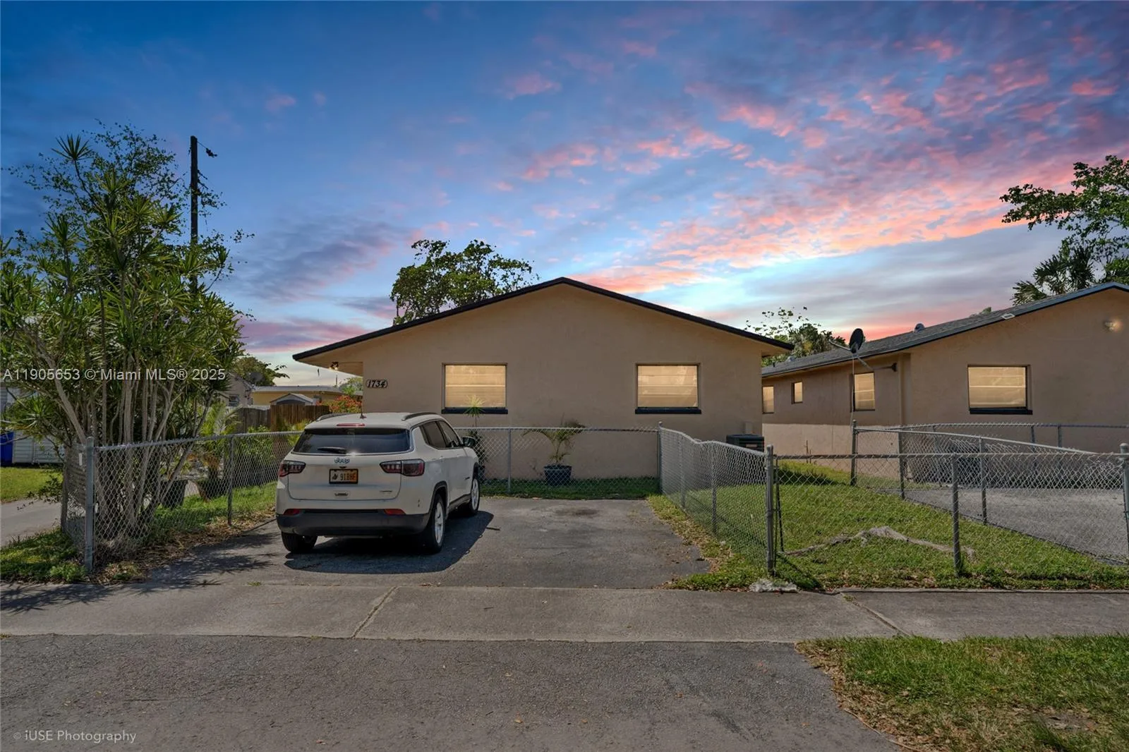 1734 N 16th Ct, Hollywood, FL 33020 — zdjęcie 4