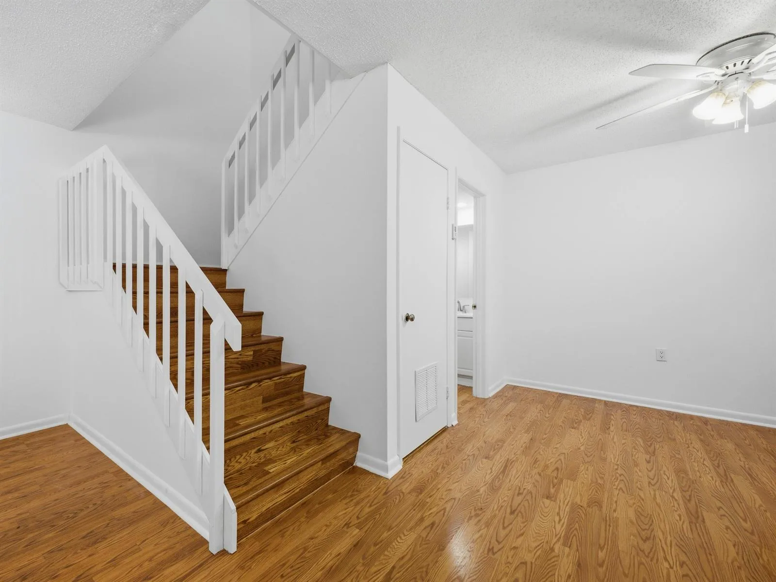 2213 22nd Lane, Palm Beach Gardens, FL 33418