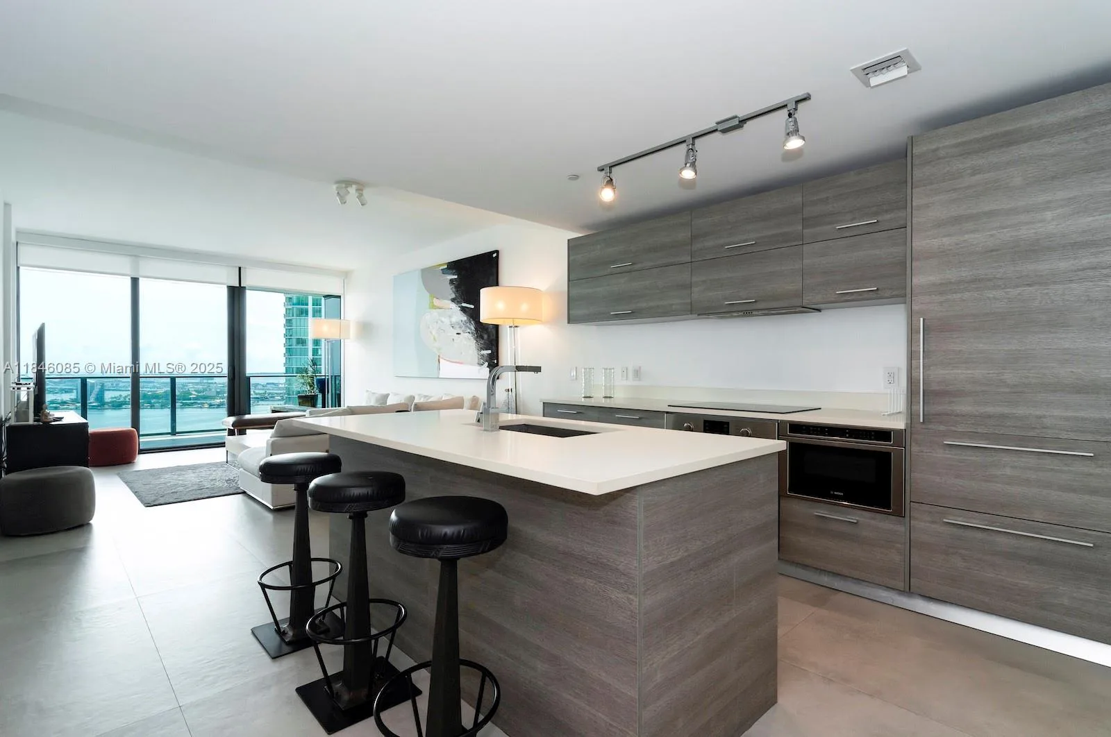 650 NE 32nd St # 4206, Miami, FL 33137 photo 12
