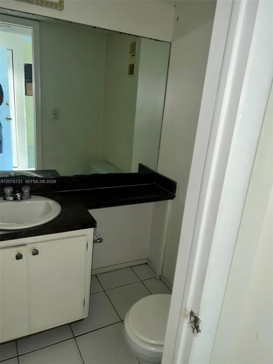 2017 NW 46th Ave # A408, Lauderhill, FL 33313