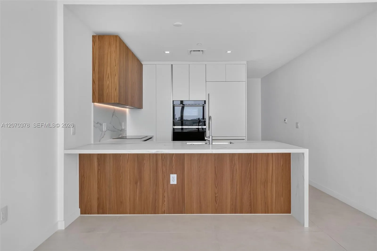 1400 Biscayne Boulevard # 1605, Miami, FL 33132 photo 6