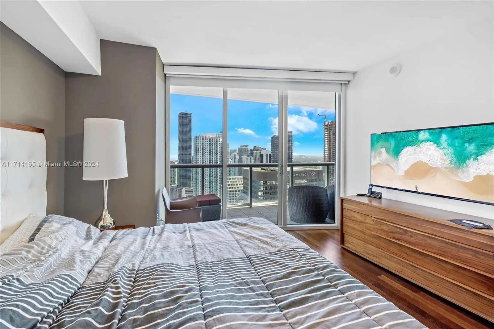 495 Brickell Ave # 4805, Miami, FL 33131 photo 11