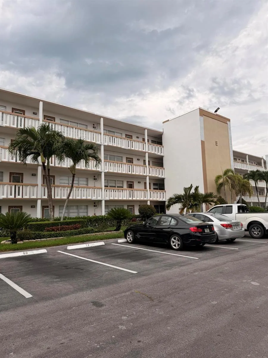 2094 Cornwall E, Boca Raton, FL 33434