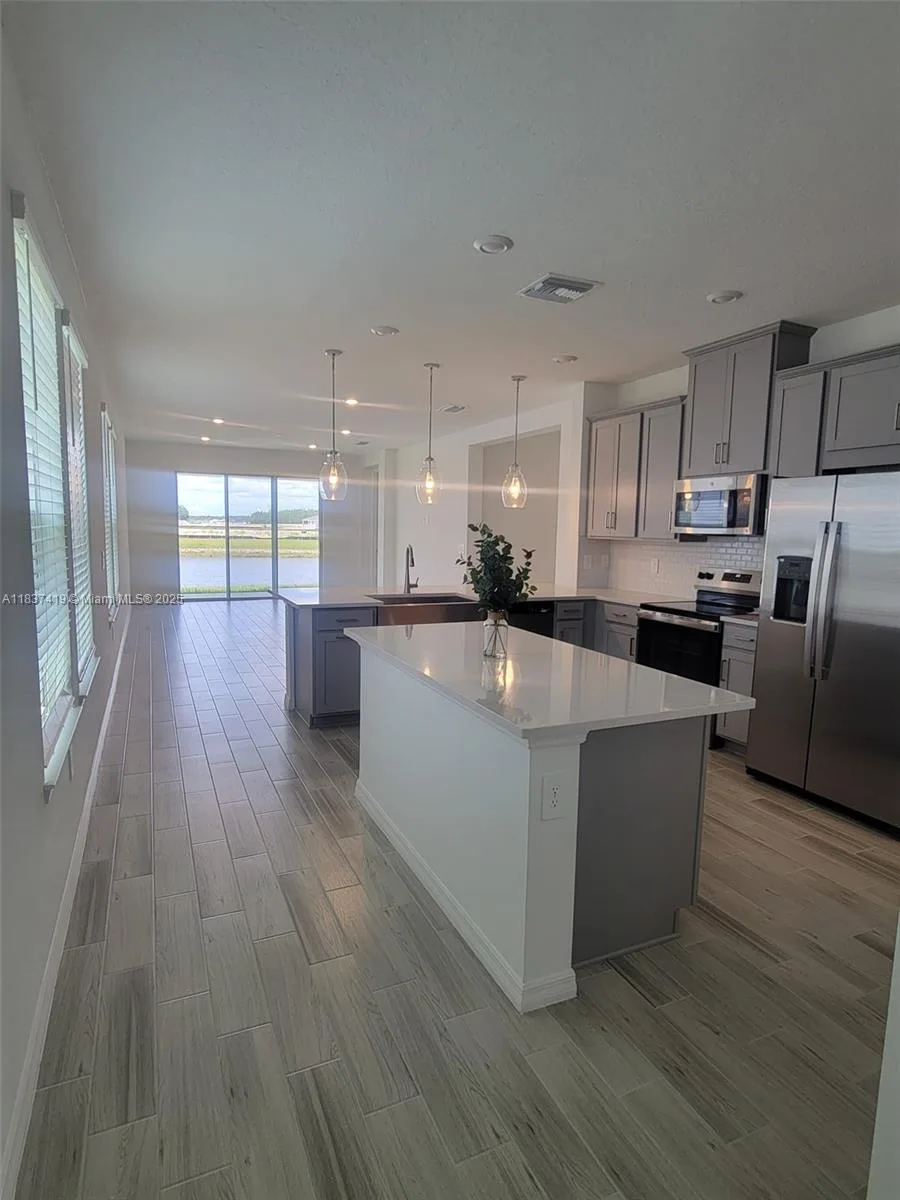 5727 GINGHAM DR, Kissimmee, FL 34758 photo 5