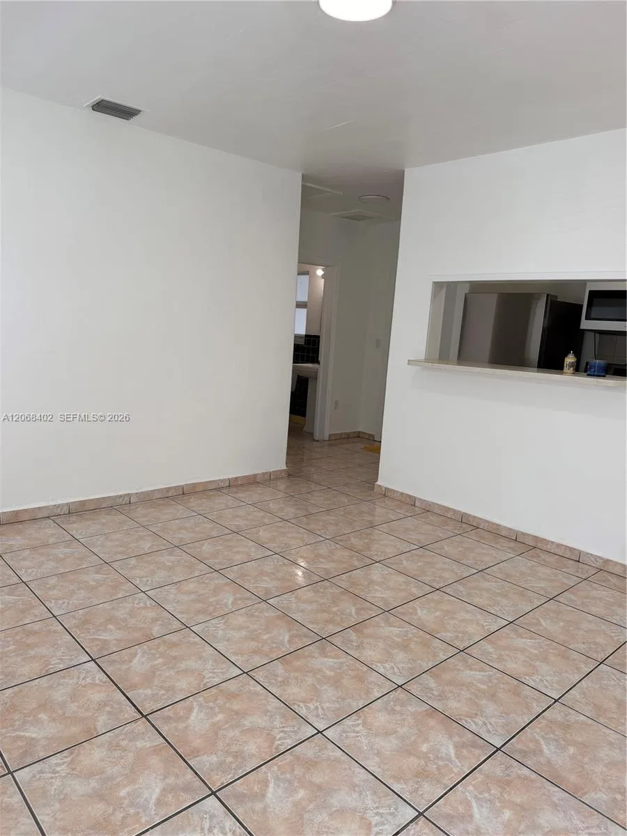 636 SW 8th Ave # 636, Miami, FL 33130 — zdjęcie 3
