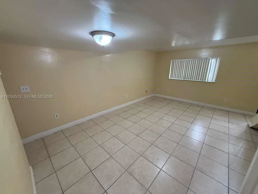 5 Olive Dr # 12, Hialeah, FL 33010 photo 4