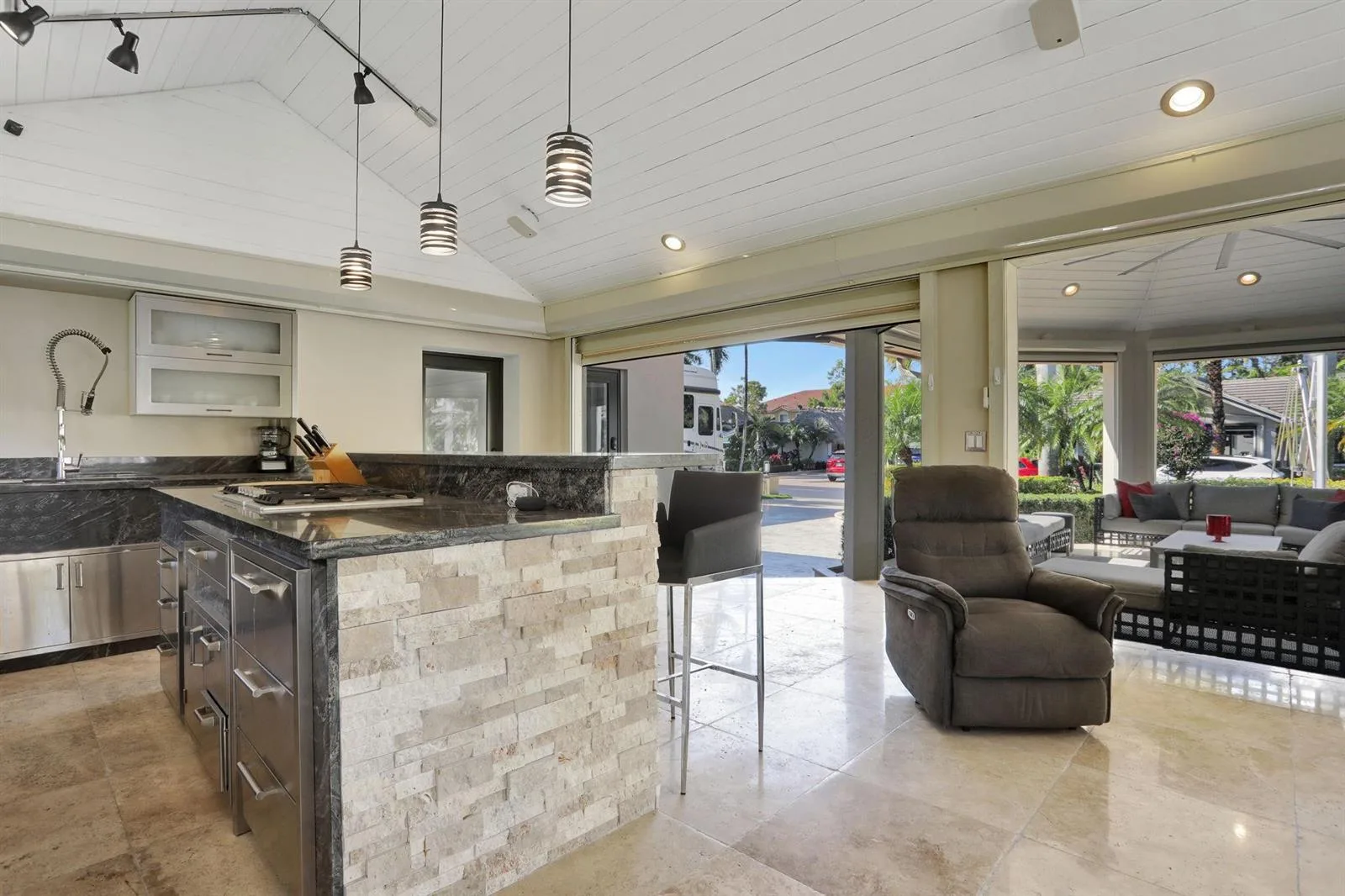 431 S Cortez Drive # 431, Margate, FL 33068 photo 9
