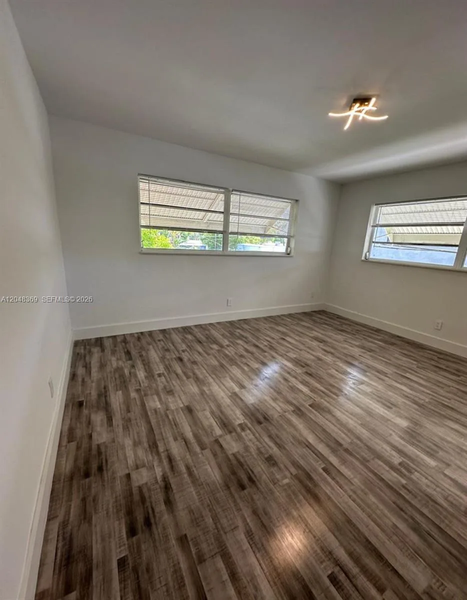 1722 Mayo St # 207, Hollywood, FL 33020 photo 9