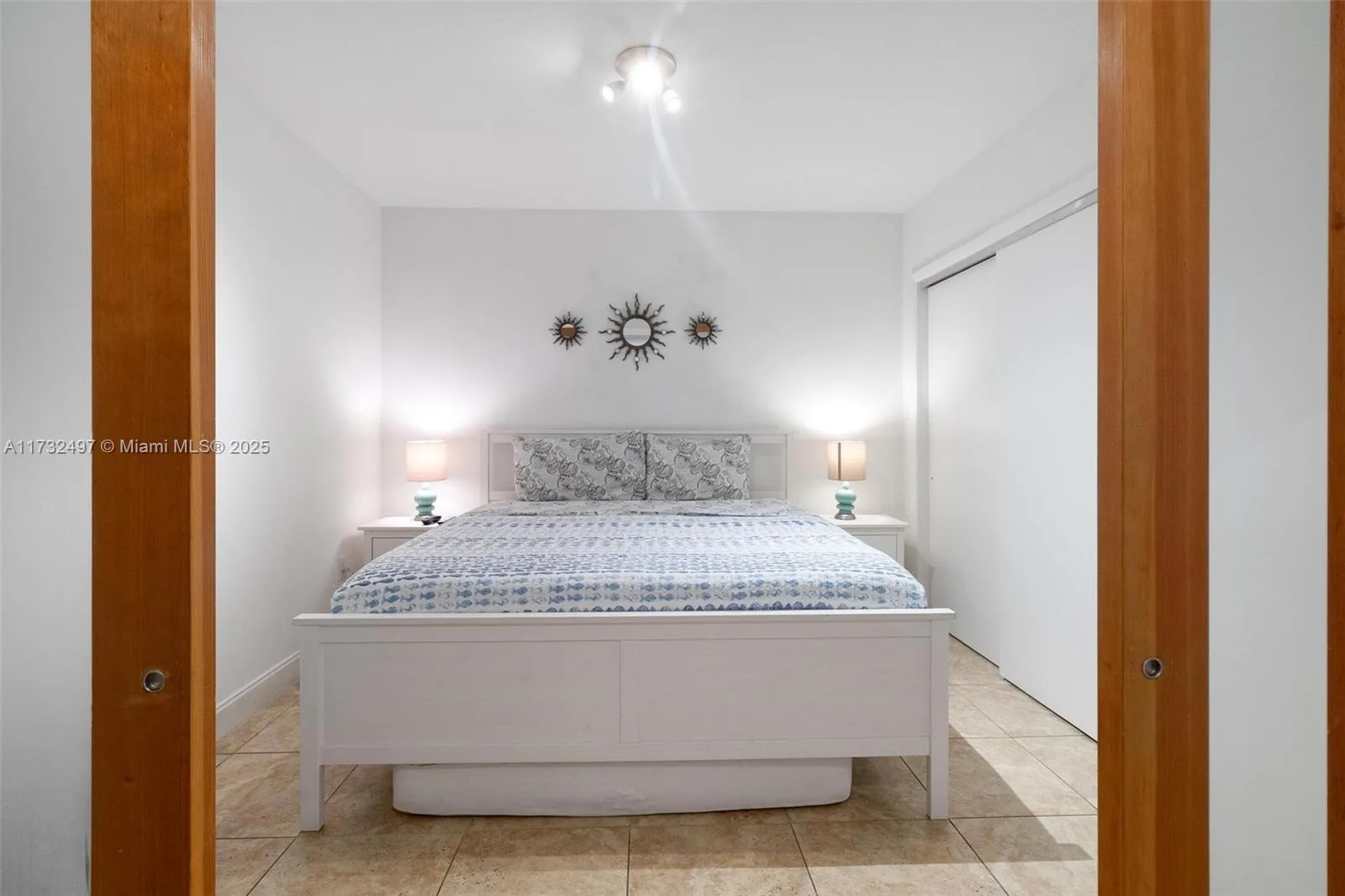 1830 S Ocean Dr # 2409, Hallandale Beach, FL 33009 photo 12