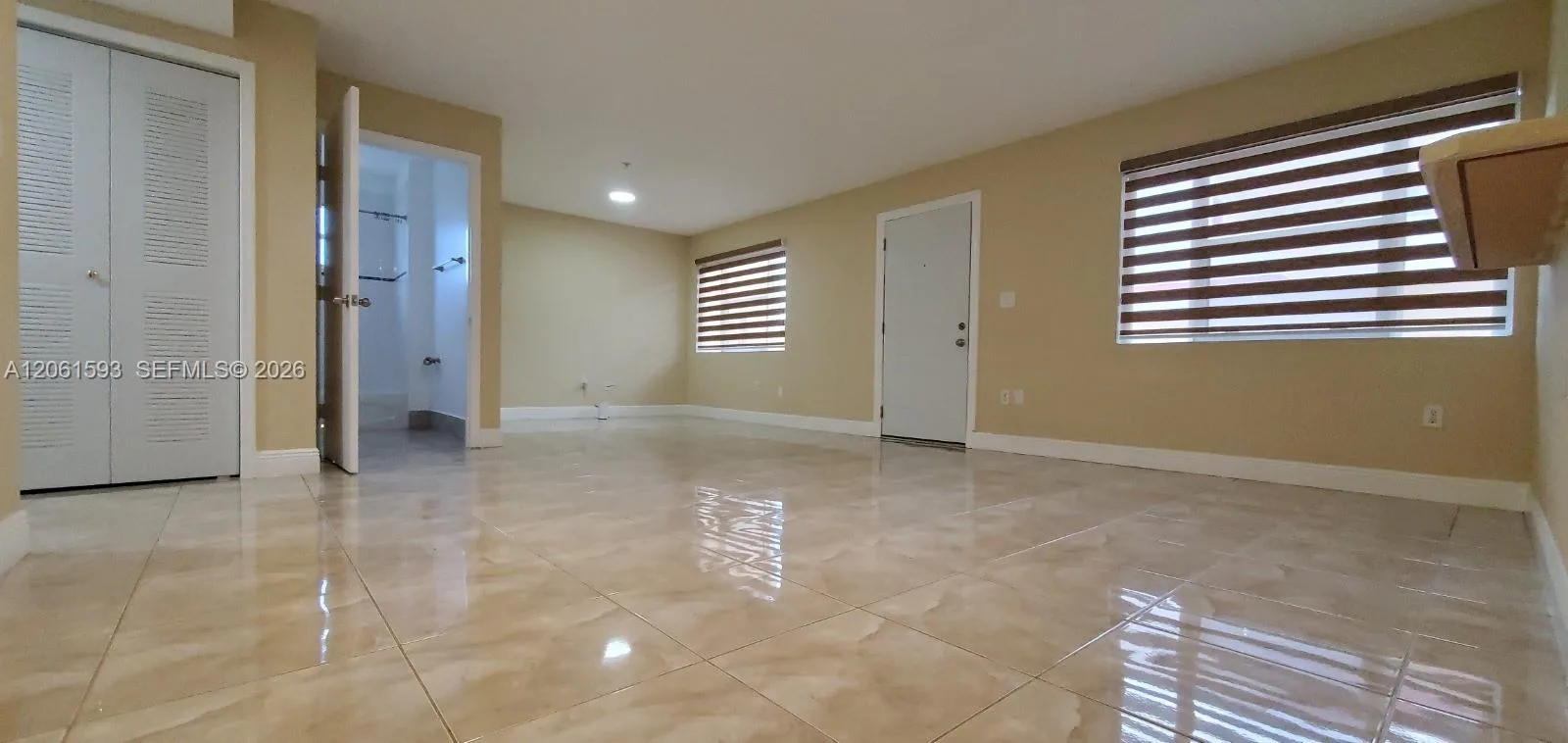 1627 NW 18th St # 310, Miami, FL 33125 photo 2