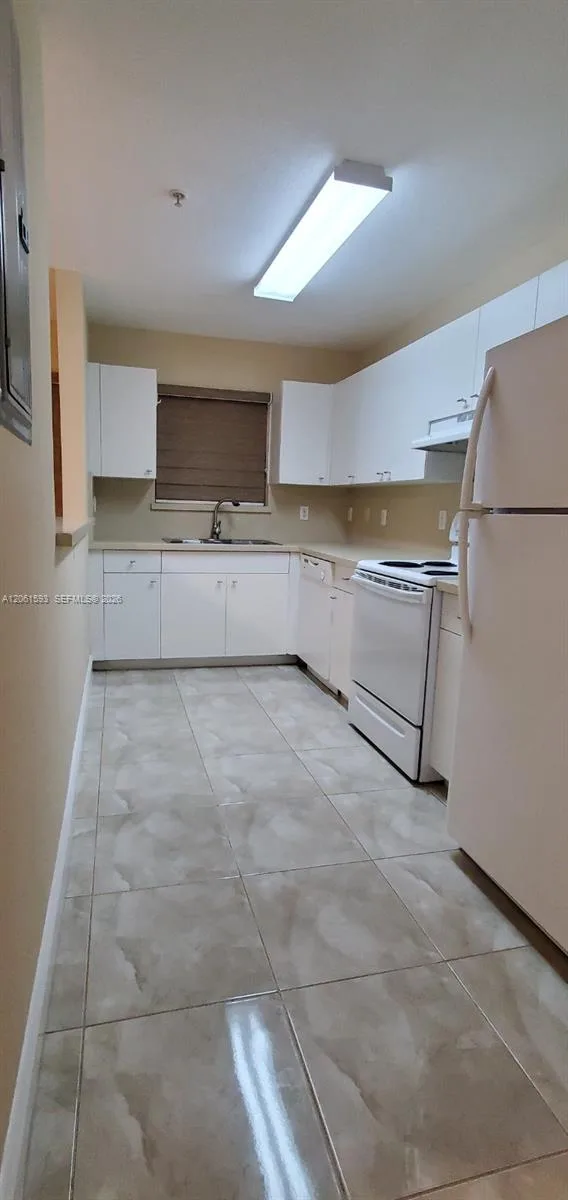 1627 NW 18th St # 310, Miami, FL 33125 photo 5