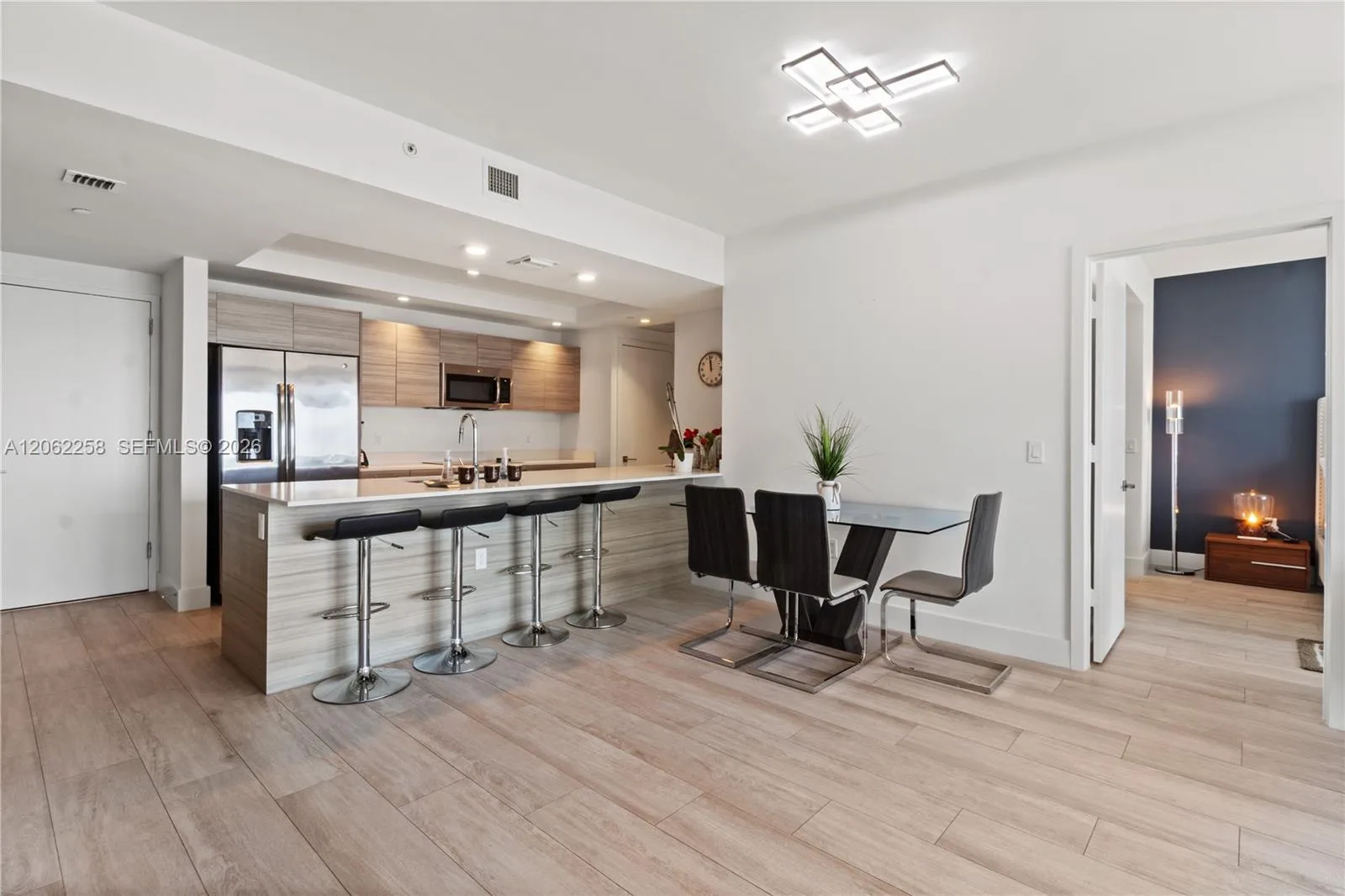 121 NE 34th St # 2807, Miami, FL 33137 photo 3