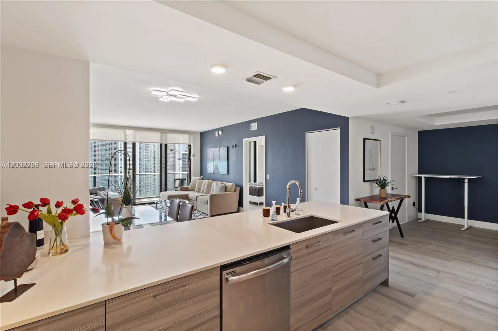 121 NE 34th St # 2807, Miami, FL 33137 photo 4