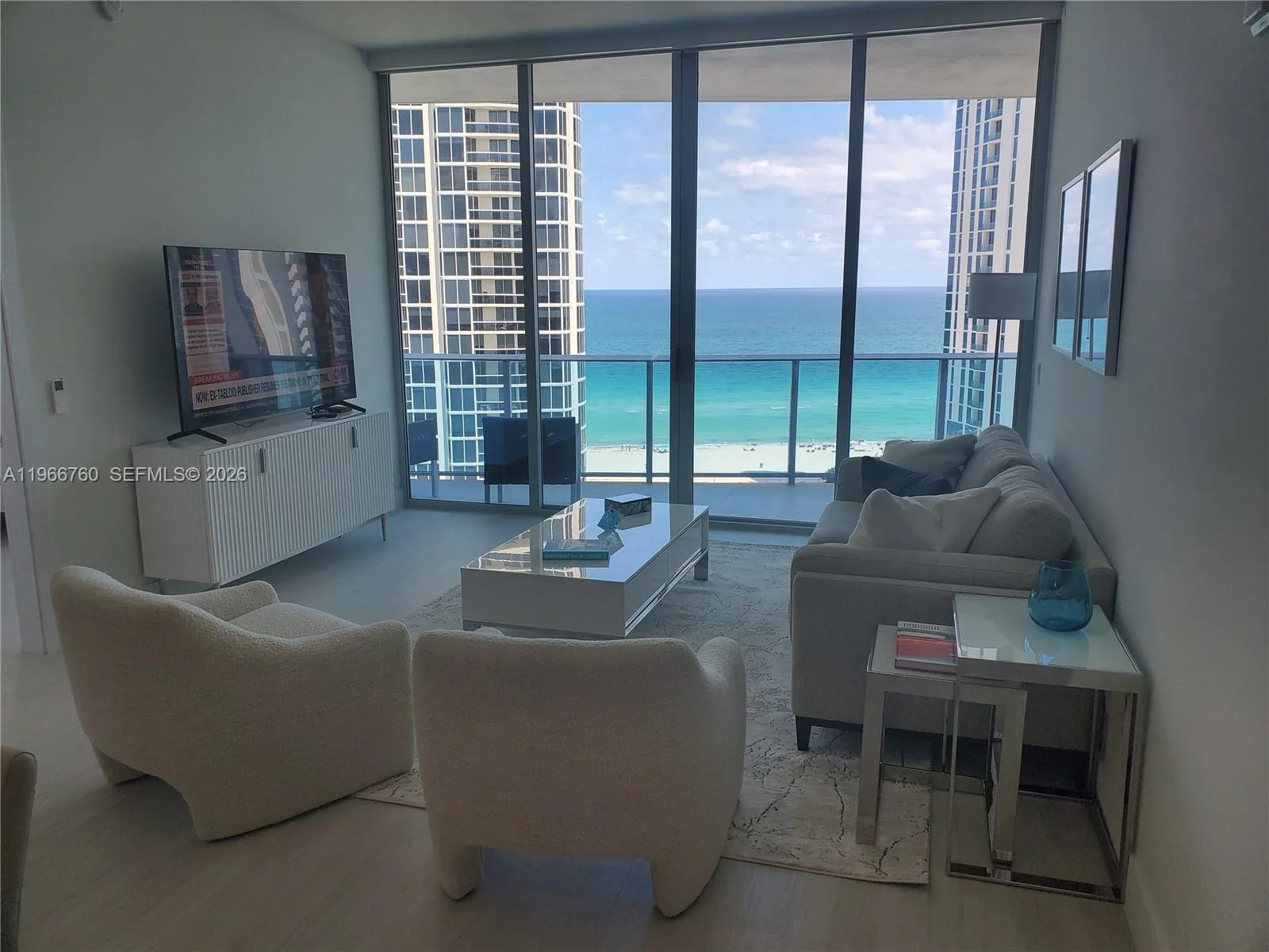 17550 Collins Ave # 1403, Sunny Isles Beach, FL 33160 photo 2