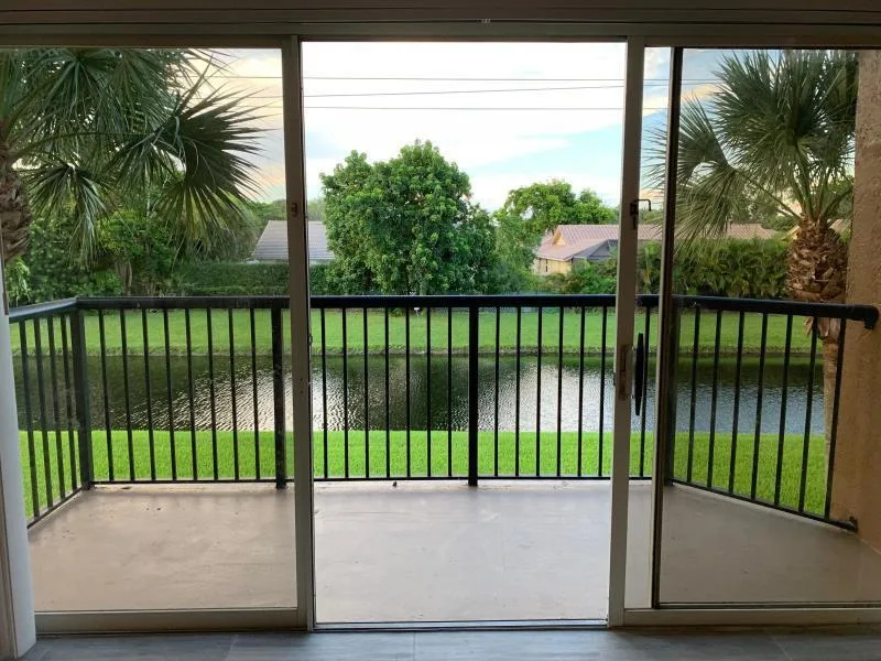 9033 WILES Road # 205, Coral Springs, FL 33067