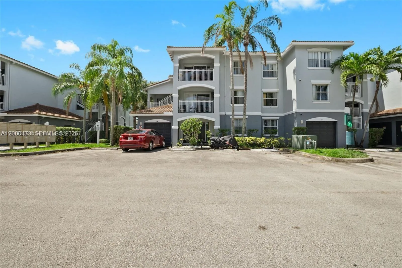 9645 NW 1st Ct # 1-303, Pembroke Pines, FL 33024 photo 2