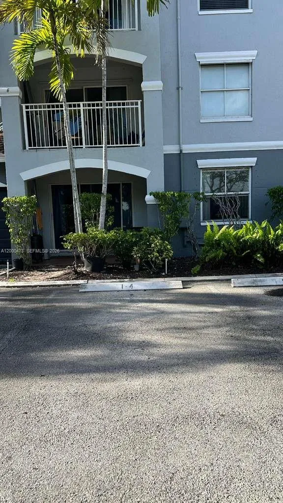 9645 NW 1st Ct # 1-303, Pembroke Pines, FL 33024 photo 4