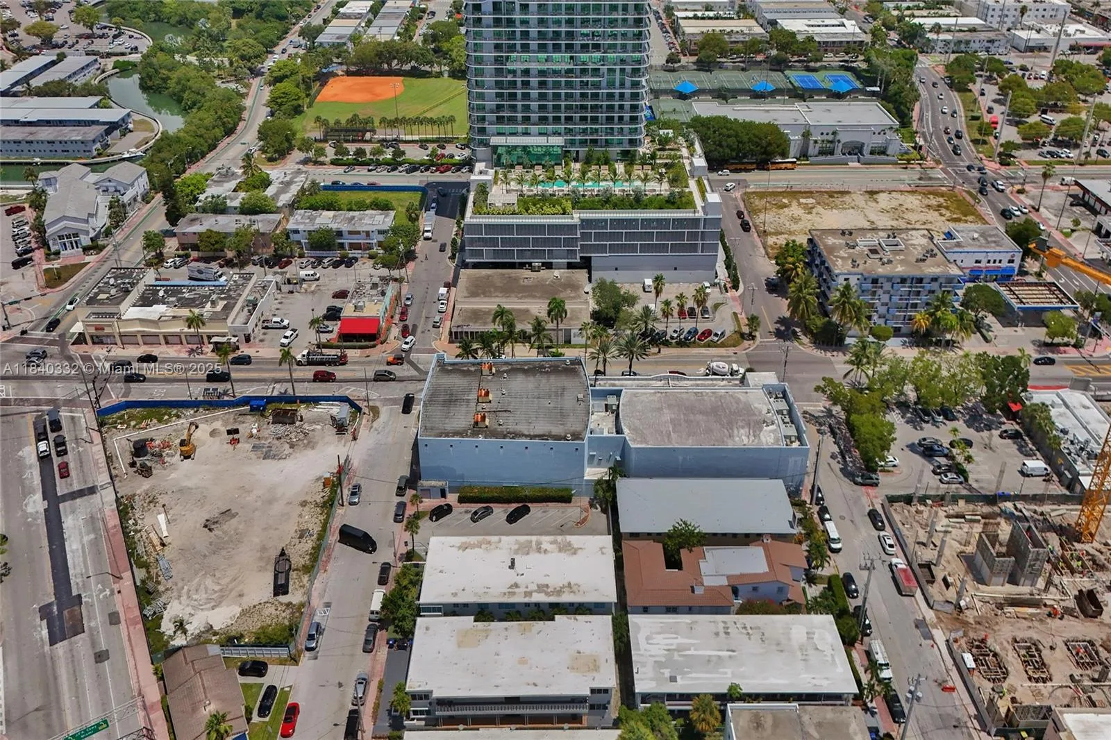 580 72nd St # 1208, Miami Beach, FL 33141 photo 13
