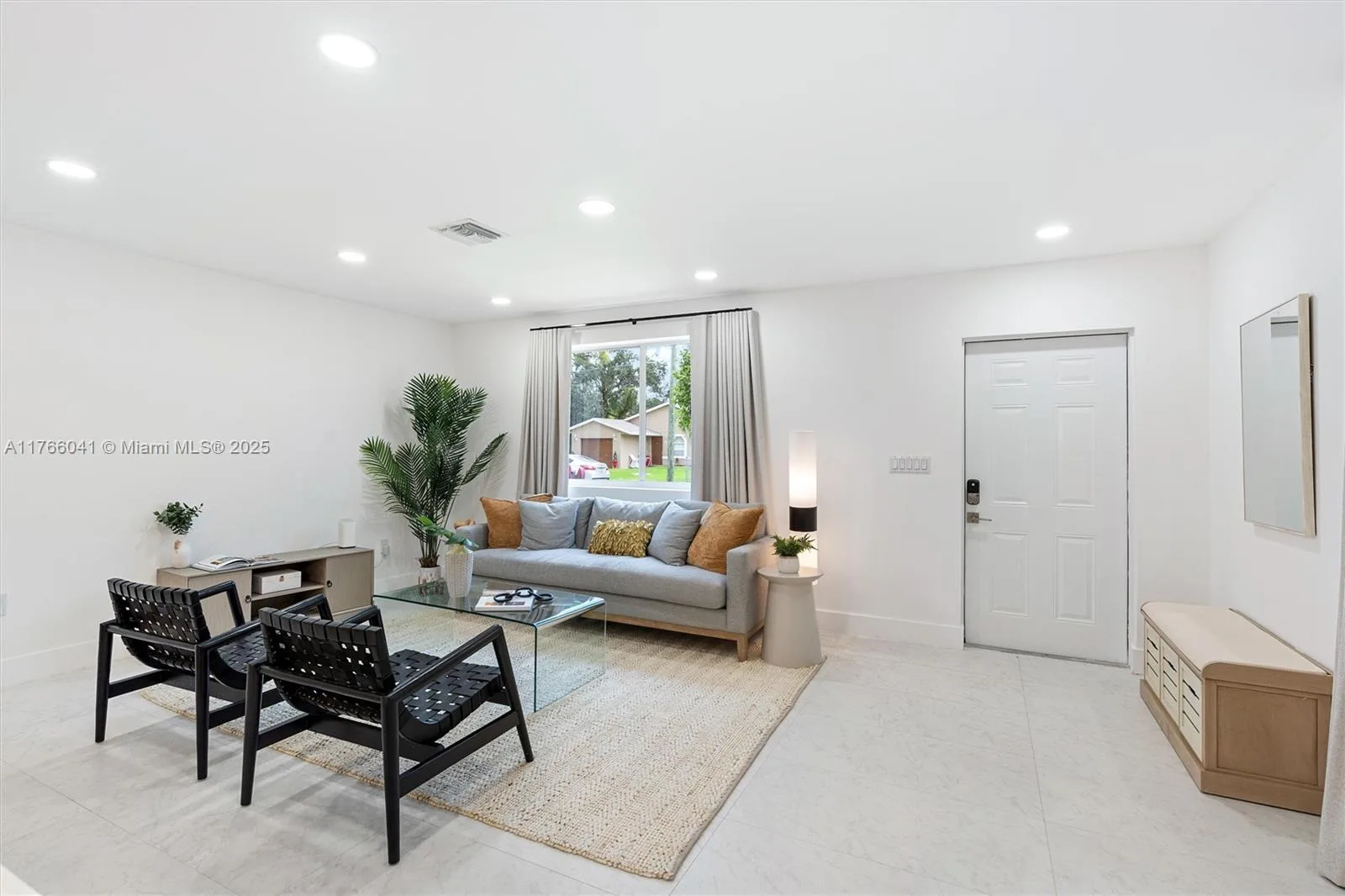 1212 NW 6th Ct, Fort Lauderdale, FL 33311 photo 4