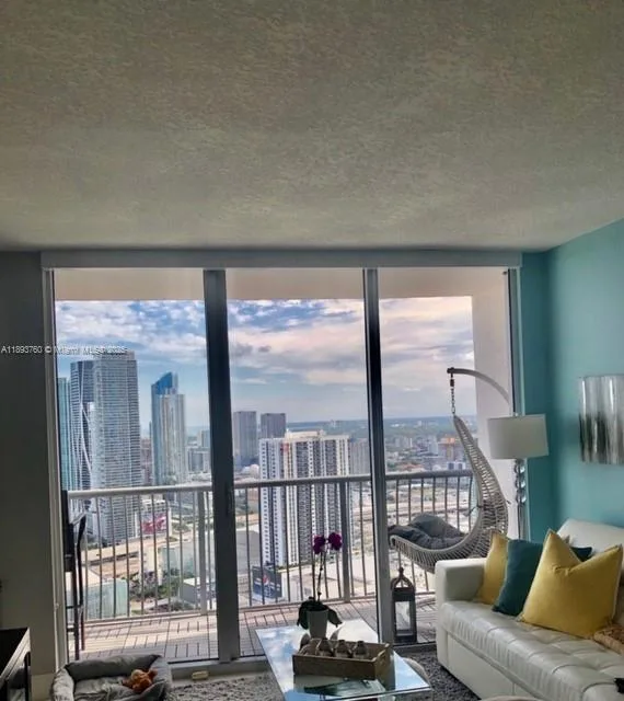 1750 N Bayshore Dr # 4812, Miami, FL 33132 photo 2
