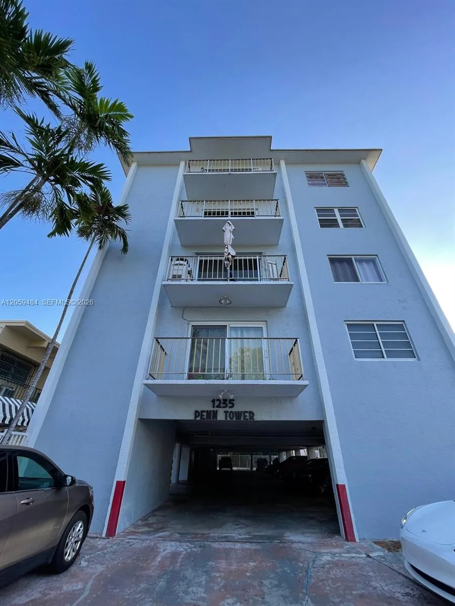 1235 Pennsylvania Ave # 4E, Miami Beach, FL 33139