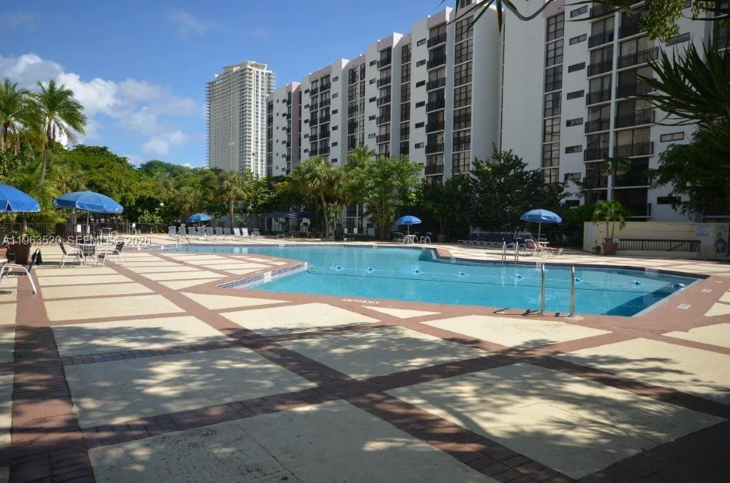 17021 N Bay Rd # 316, Sunny Isles Beach, FL 33160 — zdjęcie 3
