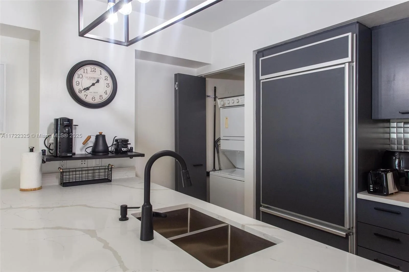 1830 S Ocean Dr # 1712, Hallandale Beach, FL 33009 photo 11