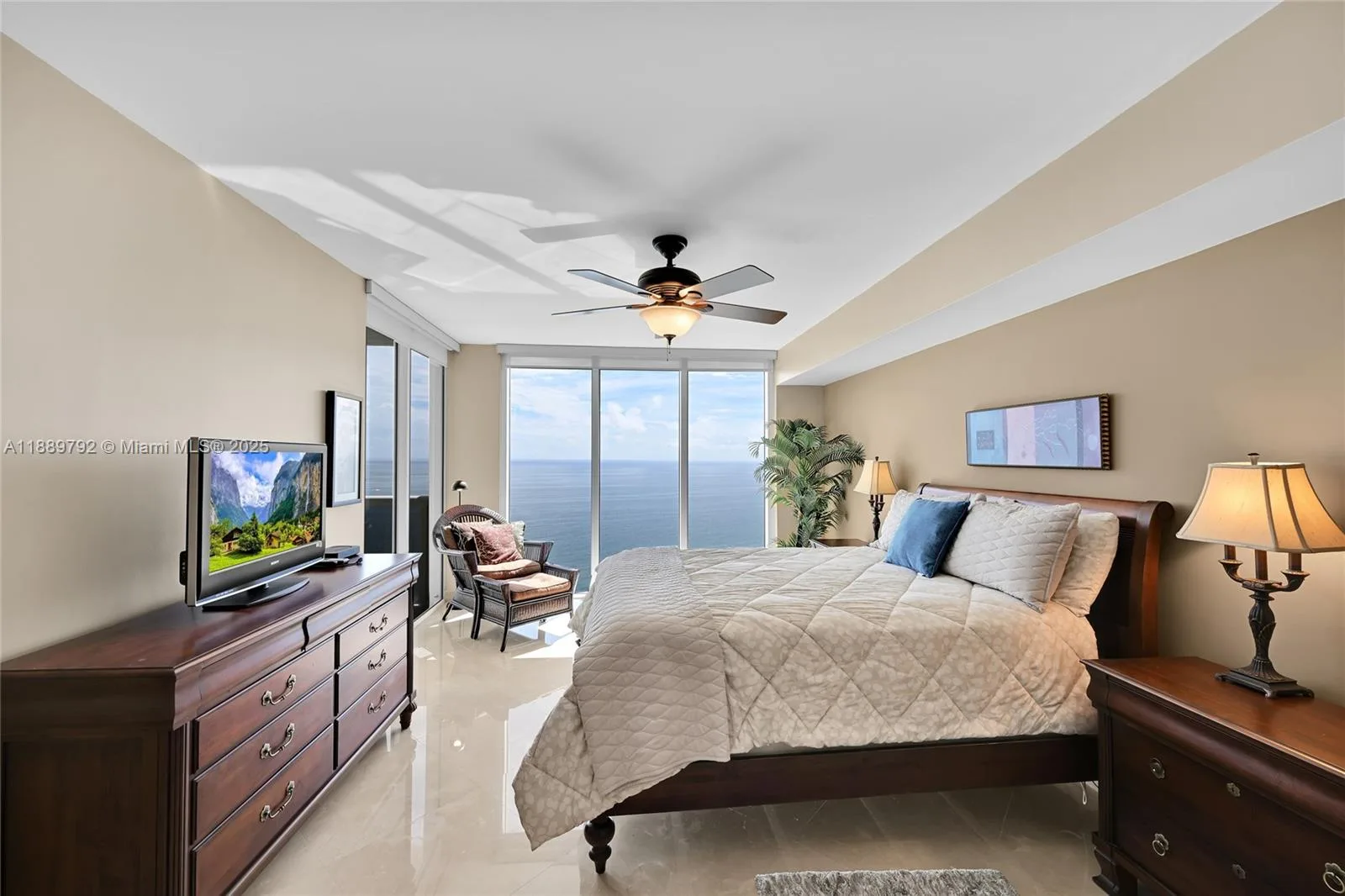 1850 S Ocean Dr # 4001, Hallandale Beach, FL 33009 photo 8