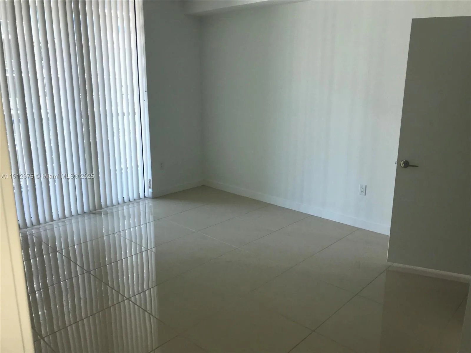 1111 SW 1st Ave # 3016-N, Miami, FL 33130 photo 6
