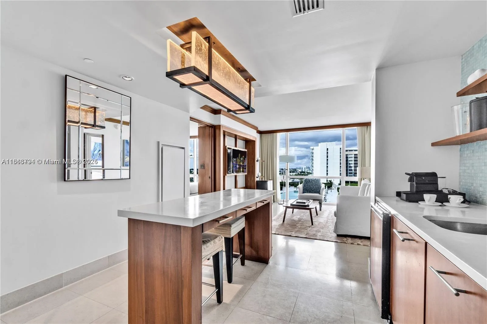 6801 Collins Ave # 818, Miami Beach, FL 33141 photo 5