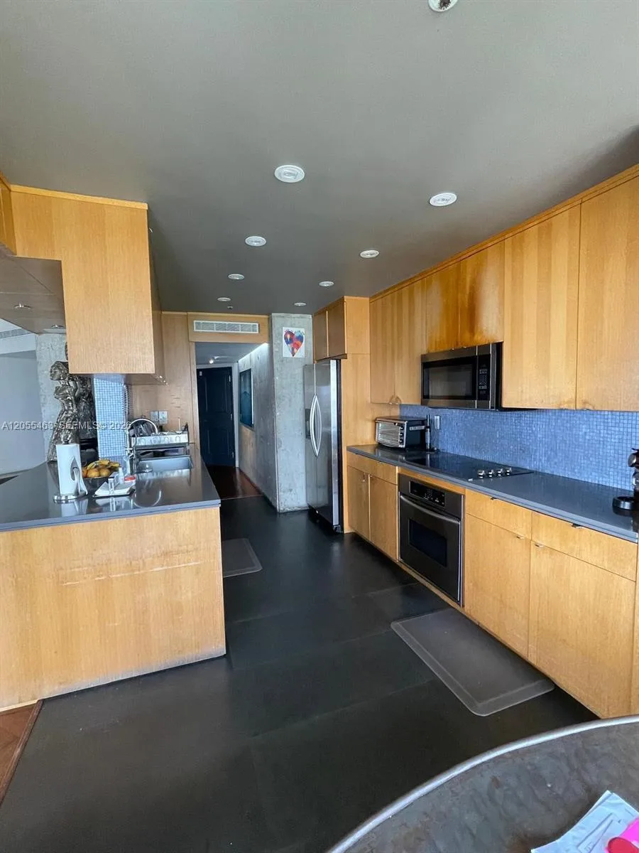 520 Brickell Key Dr # A1216, Miami, FL 33131 photo 11