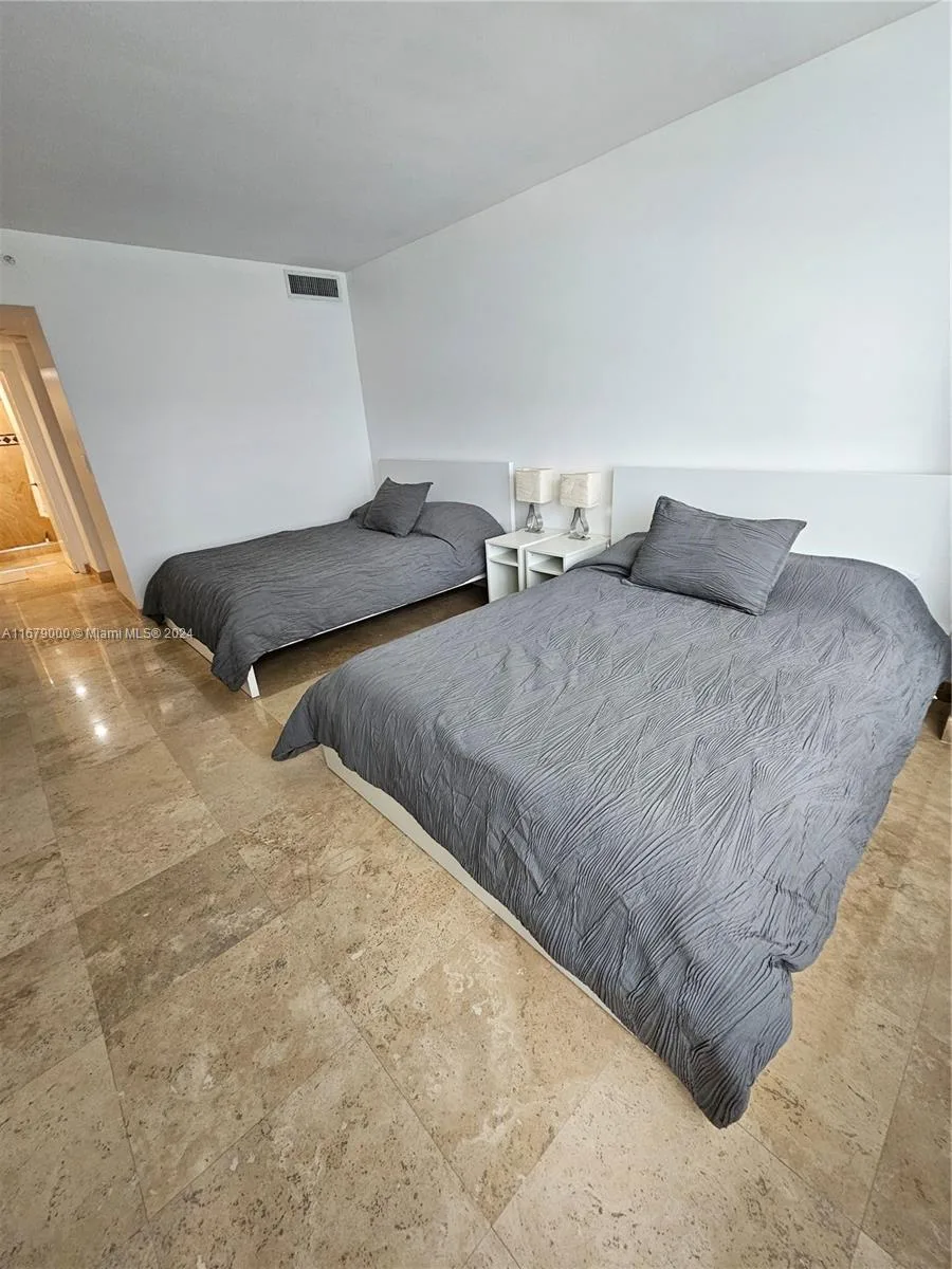 5601 Collins Ave # 1605, Miami Beach, FL 33140 photo 13