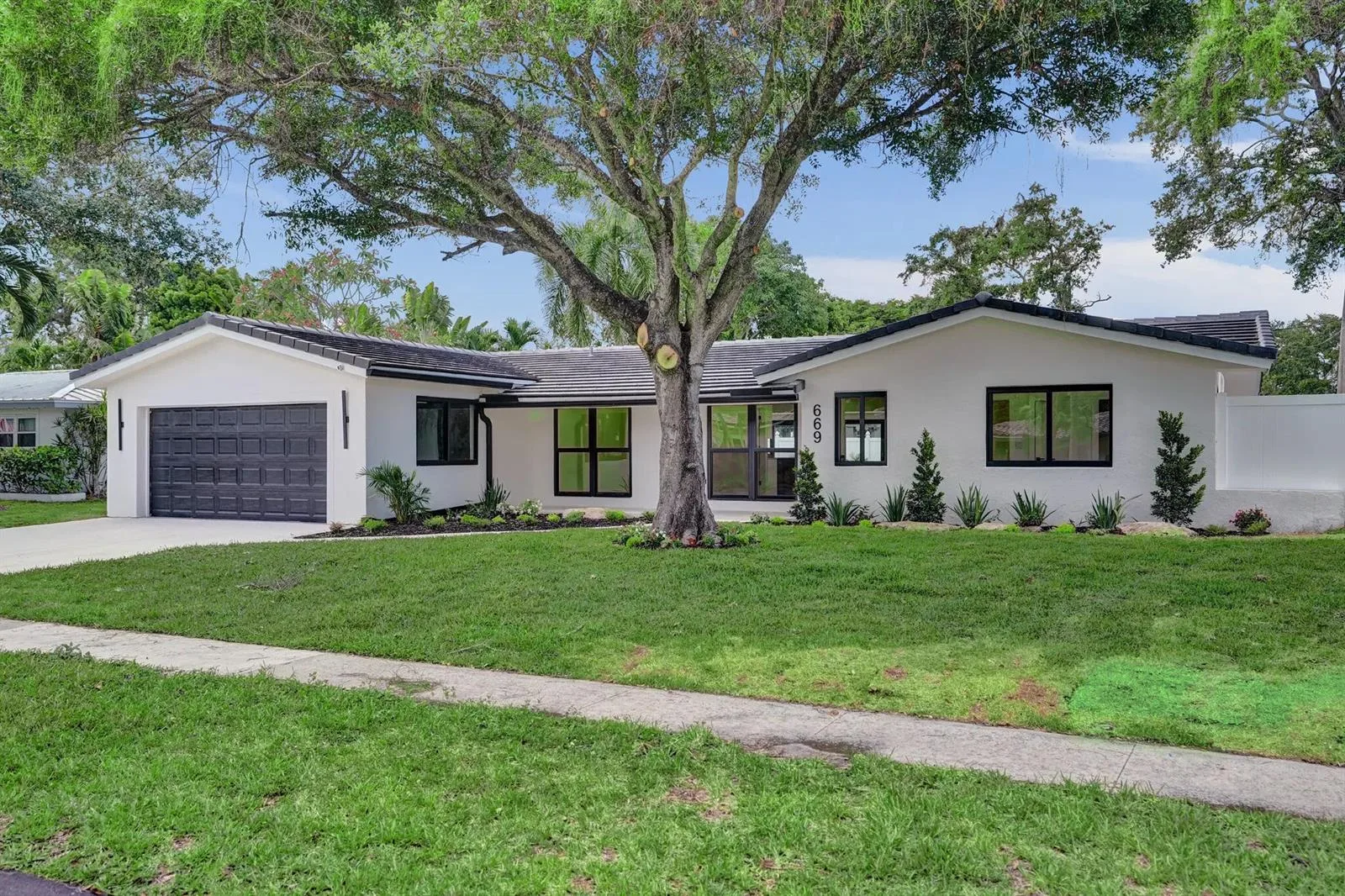 669 SW 3rd Street, Boca Raton, FL 33486