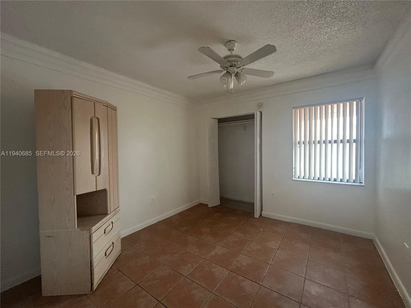 5851 W 20th Ave # 409, Hialeah, FL 33012 photo 11
