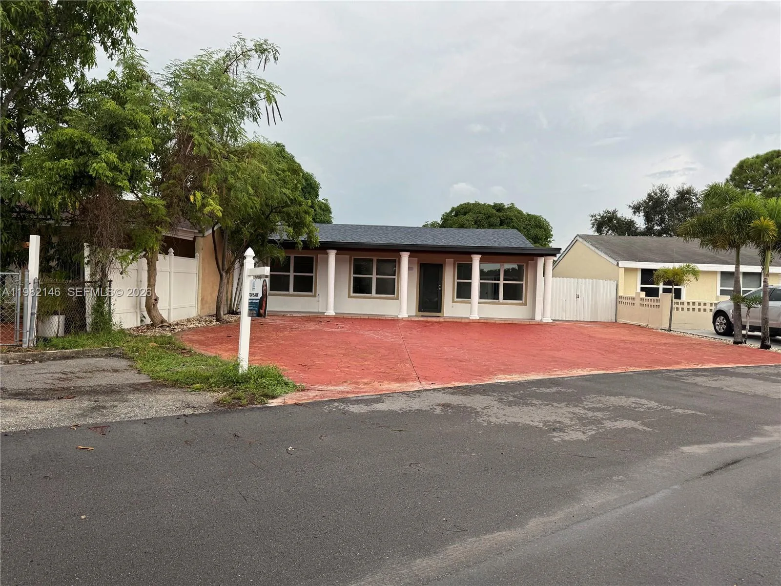 20819 NW 41st Ave Rd, Miami Gardens, FL 33055 photo 2