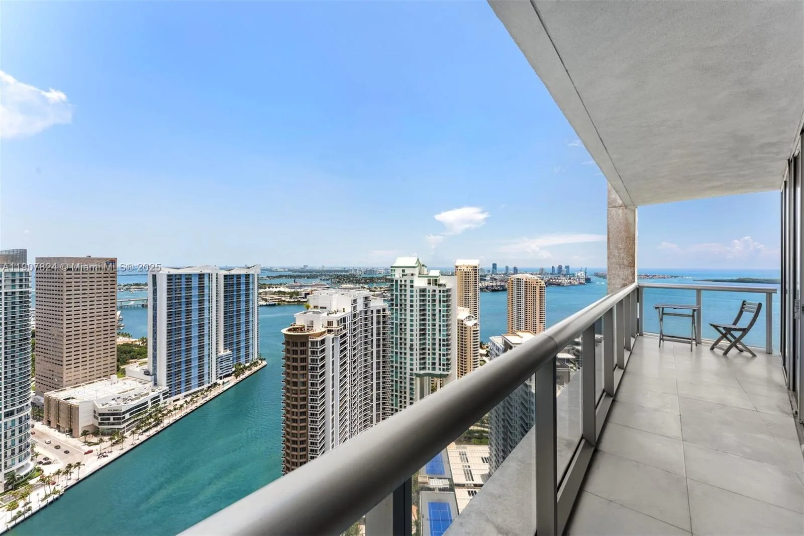 495 Brickell Ave # 4502, Miami, FL 33131 photo 10