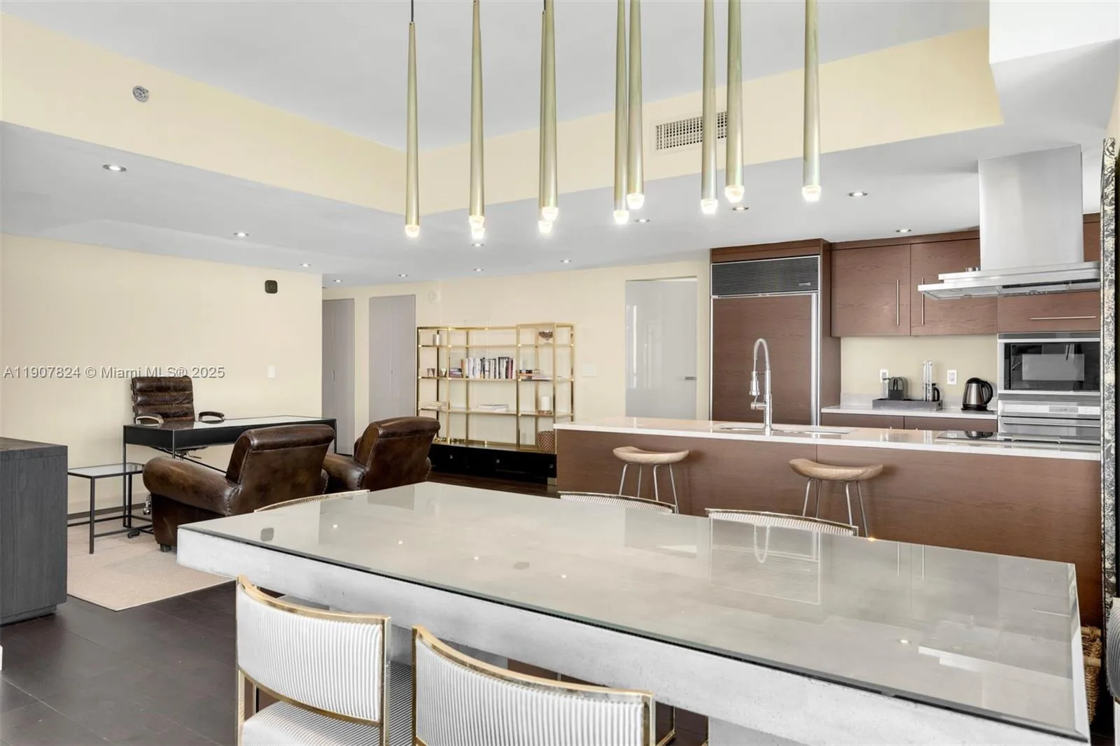 495 Brickell Ave # 4502, Miami, FL 33131 photo 4