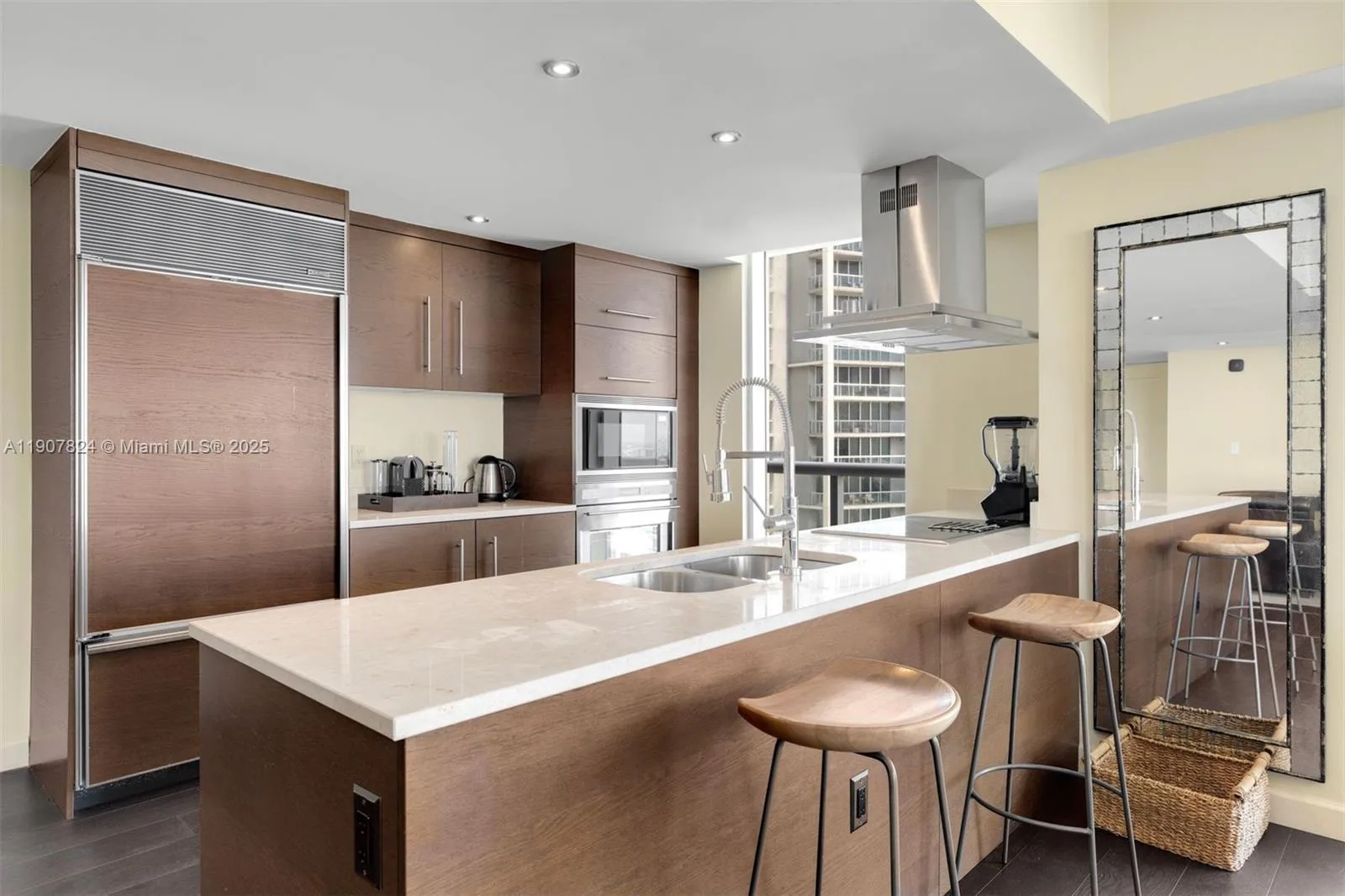 495 Brickell Ave # 4502, Miami, FL 33131 photo 7