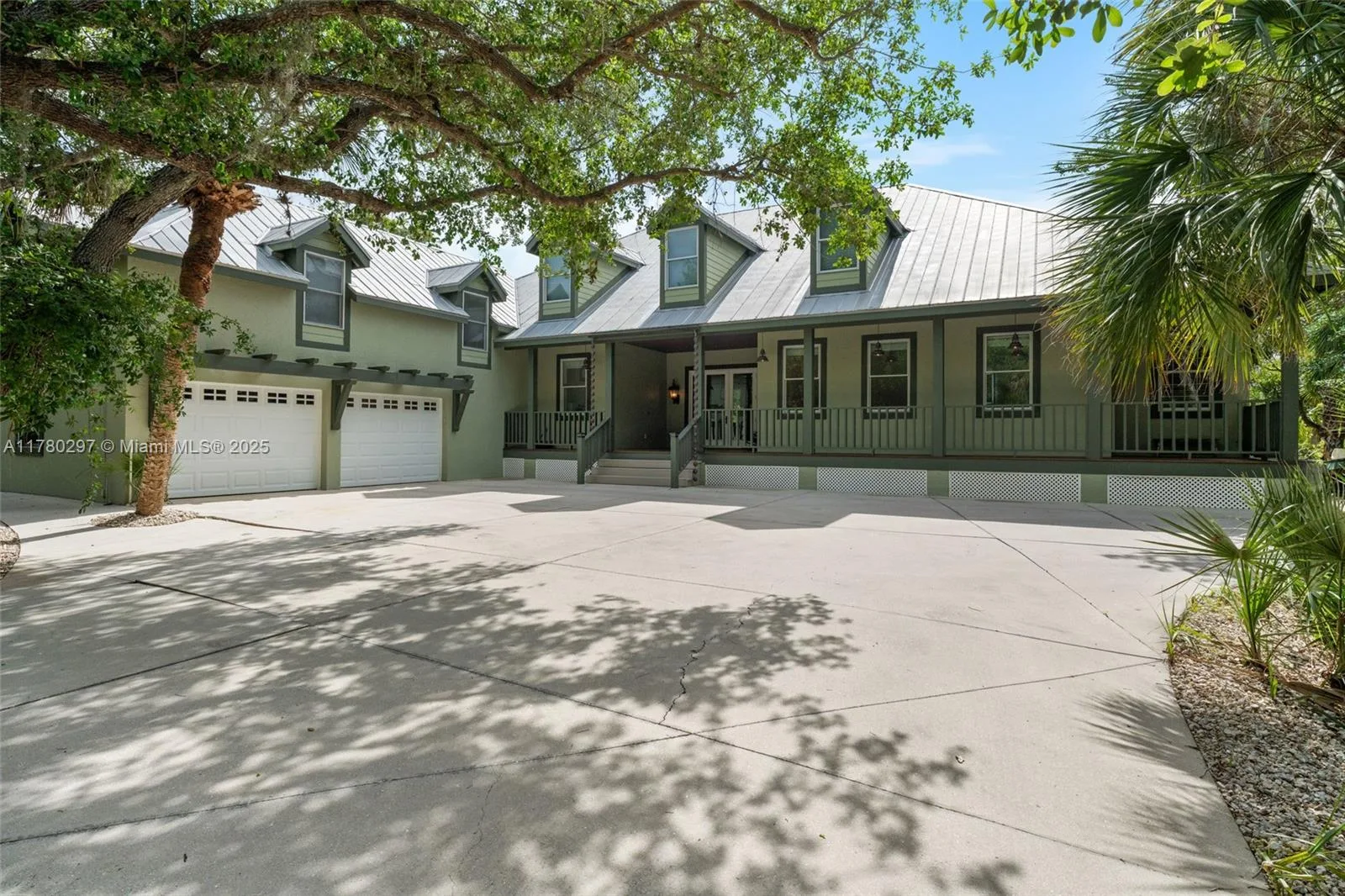 20732 Charing Cross Circle, Estero, FL 33928