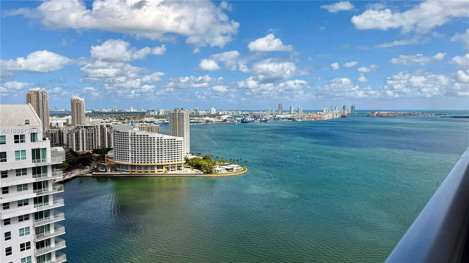1155 Brickell Bay Dr # PH104, Miami, FL 33131