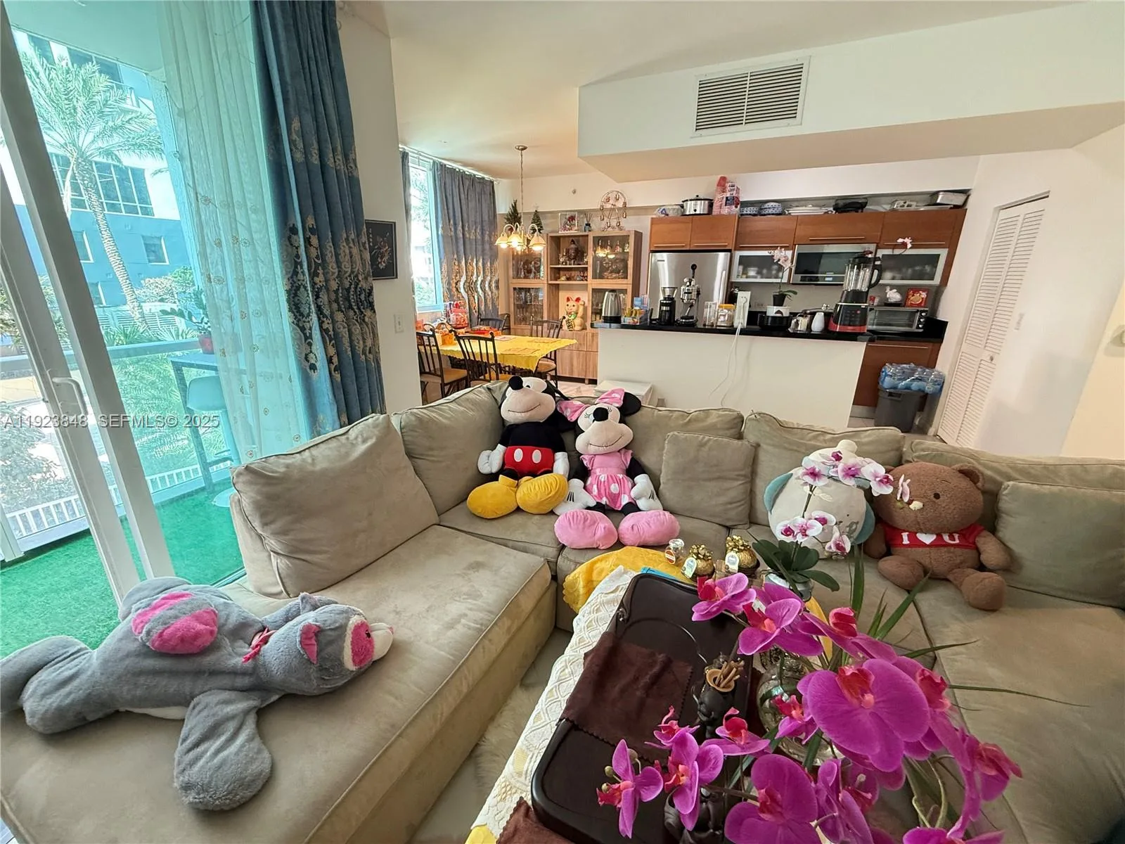 253 NE 2nd St # 908, Miami, FL 33132 photo 5