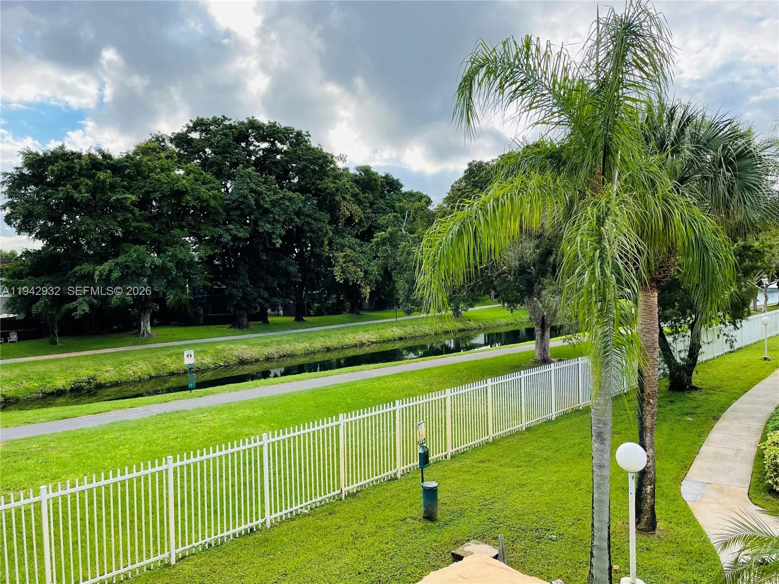 15551 SW 104th Ter # 826, Miami, FL 33196 photo 2