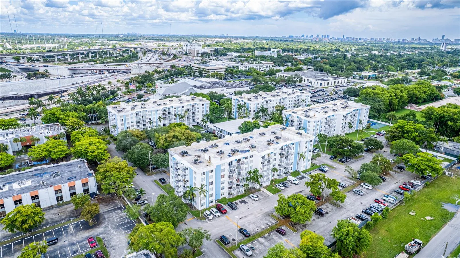 482 NW 165th St Rd # A-201, Miami, FL 33169 photo 2