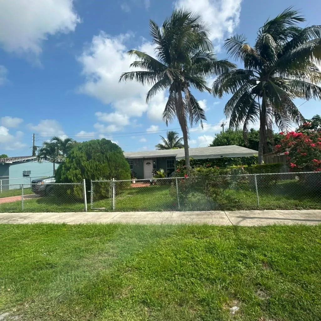 930 NW 180th Ter, Miami Gardens, FL 33169 photo 7