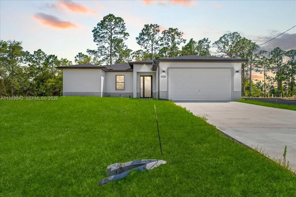 2914 67th st W, Lehigh Acres, FL 33971 photo 3